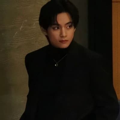 Kim Taehyung thumbnail