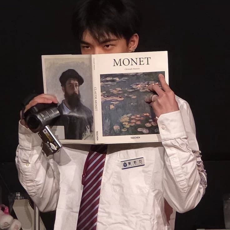 Hyunjin Hwang thumbnail