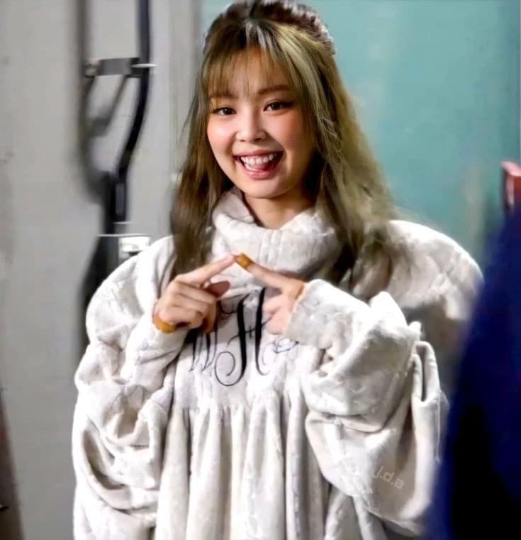 Jennie Kim thumbnail