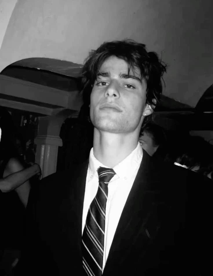 Mr Blair thumbnail