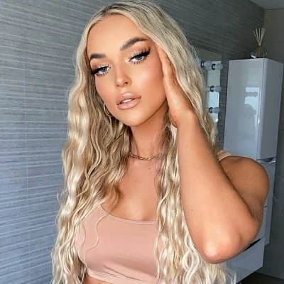 Blair 'Blaze' Sterling thumbnail