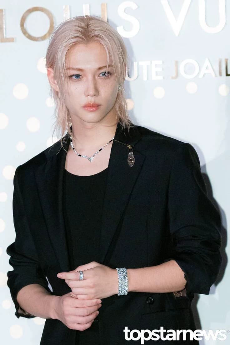 Lee felix~CEO thumbnail