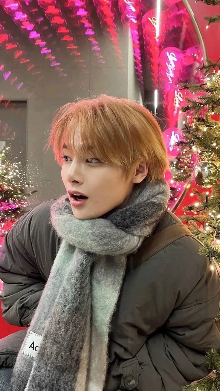 Jeongin thumbnail