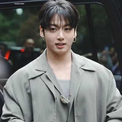 Jeon Jungkook (Kook, JK, Korean from Rocinha) thumbnail