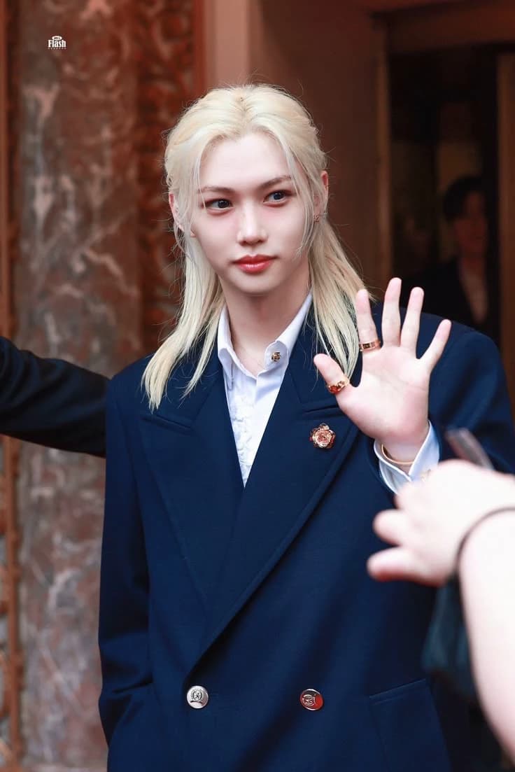 LEE FELIX thumbnail