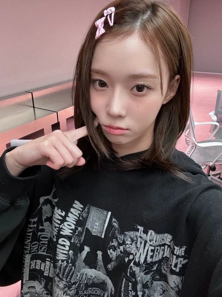 Kim Minjeong (WLW/GL) thumbnail