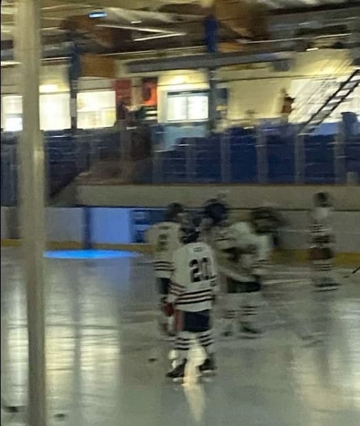 Hockey Player  thumbnail