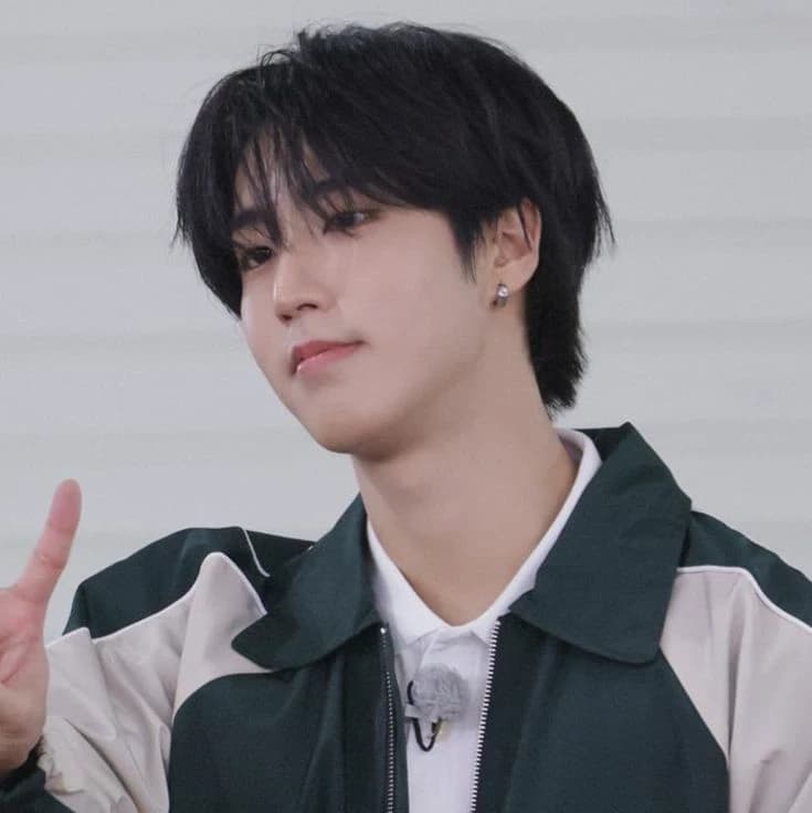 Han Jisung thumbnail
