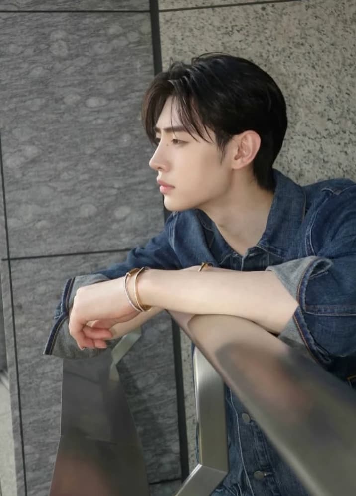 Park Sunghoon  thumbnail