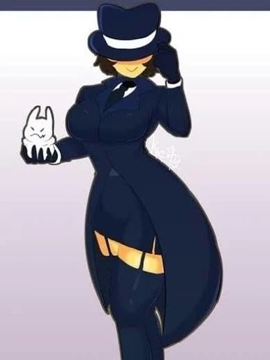 Female mafioso thumbnail