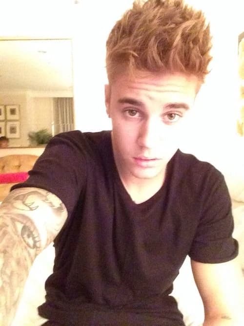 Justin Bieber - mean girls. thumbnail