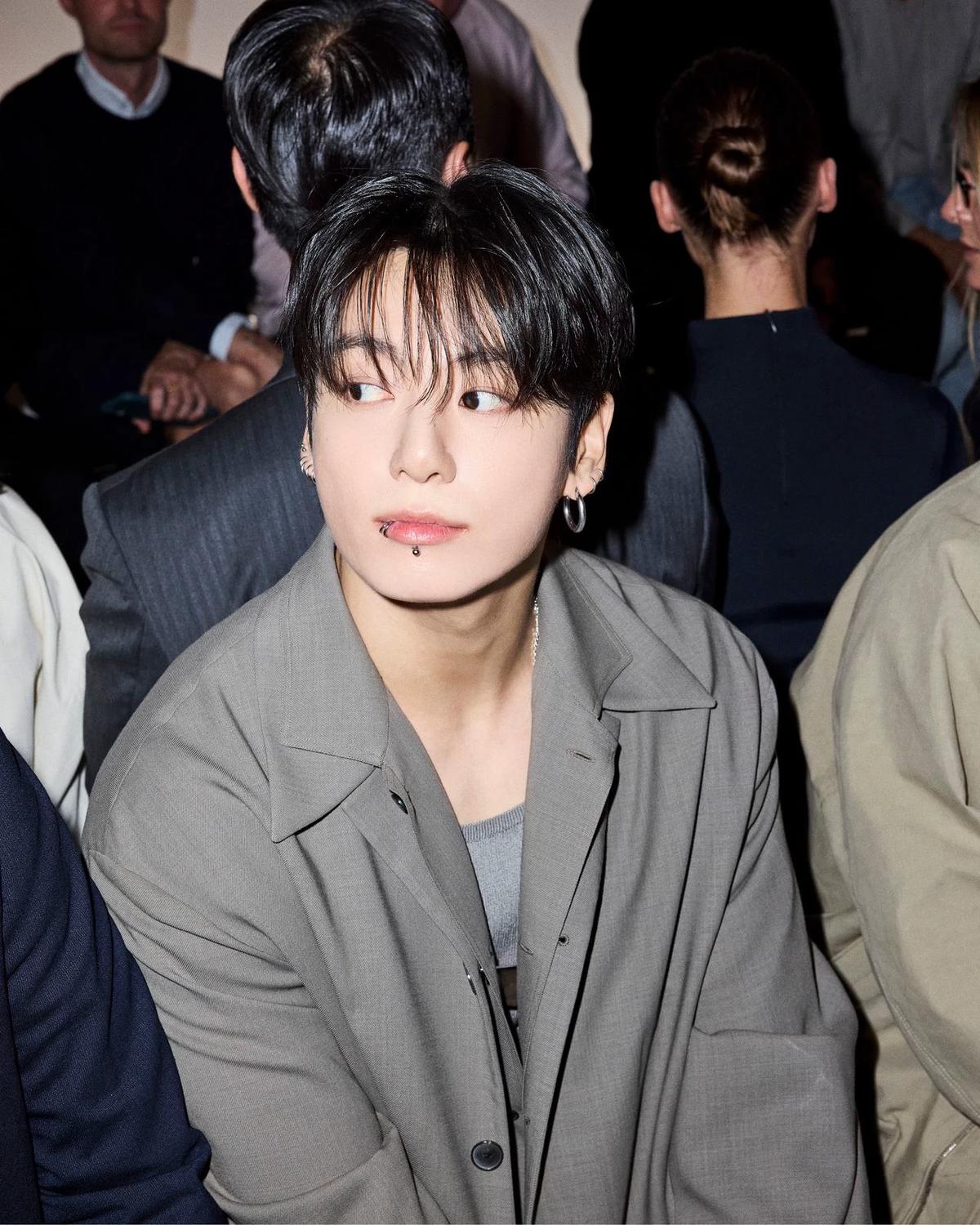 Jungkook thumbnail