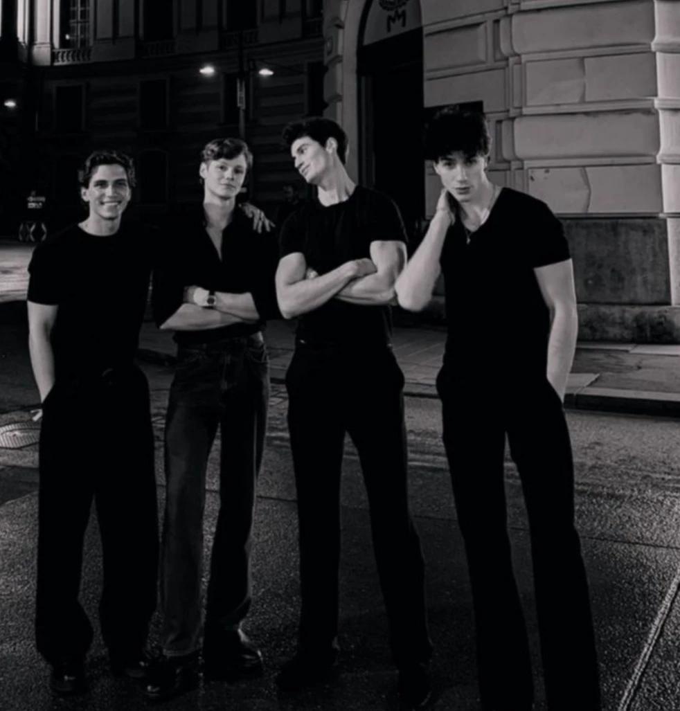 Your mafia family thumbnail