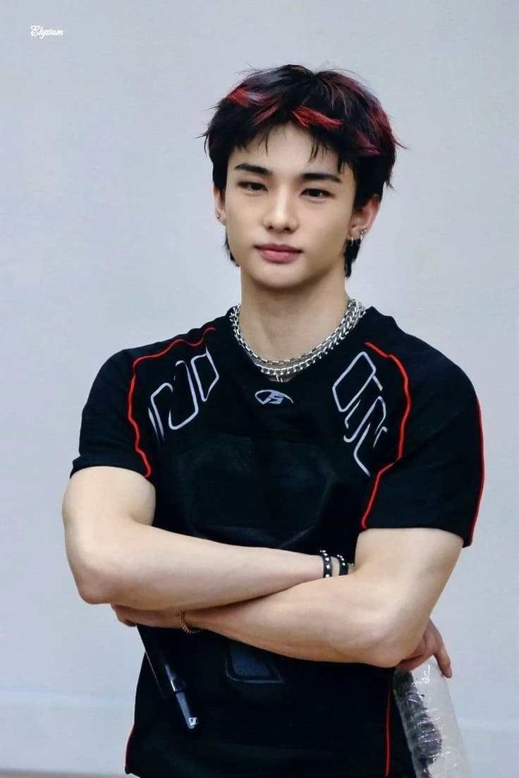 Hyunjin thumbnail