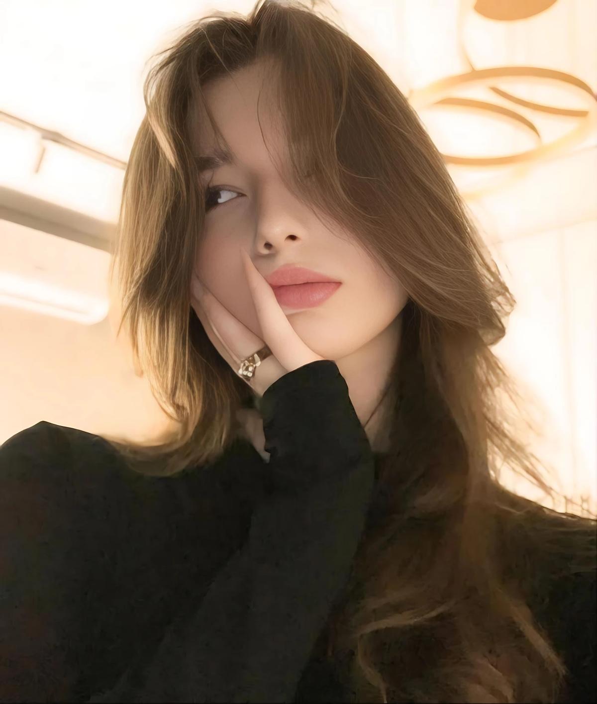 Emma thumbnail