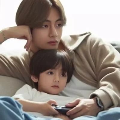 Kim Tae-hyung thumbnail