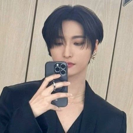 Park Seonghwa thumbnail