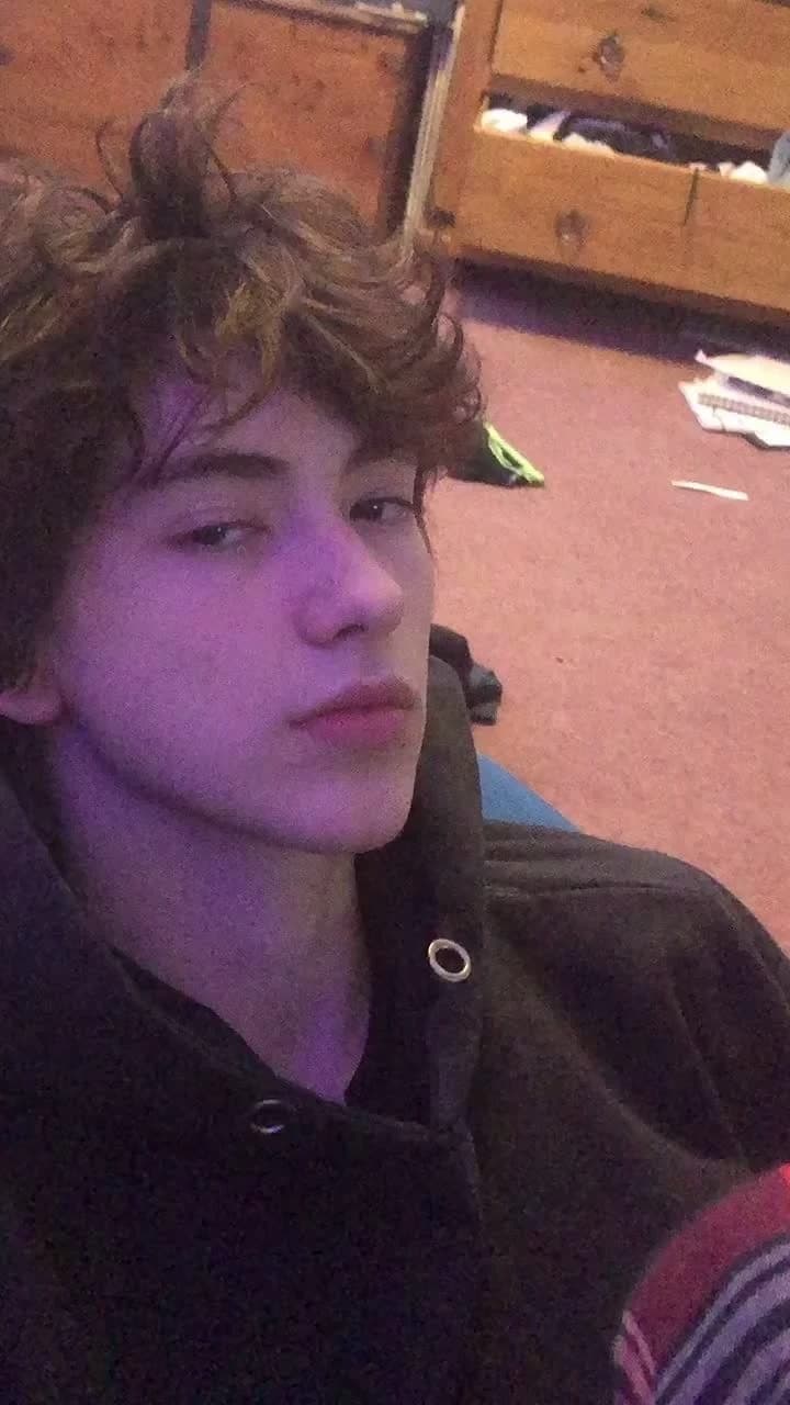 Damian thumbnail