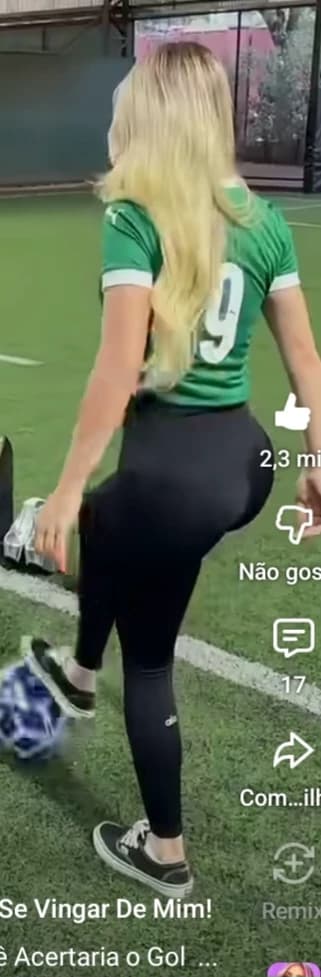 Beatriz with a z thumbnail
