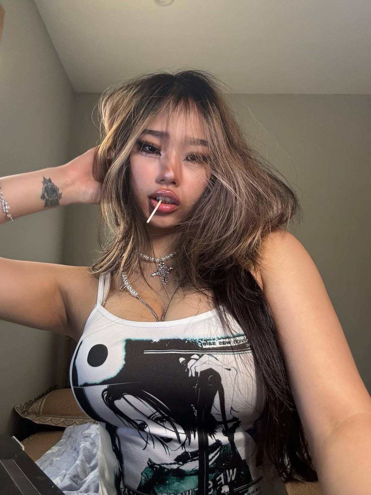 Annie Zheng thumbnail