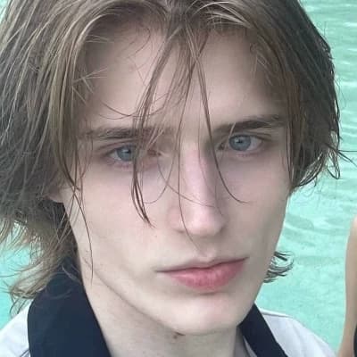 Dmitri Volkov thumbnail