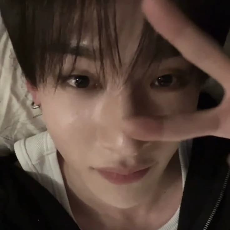 Bang chan thumbnail