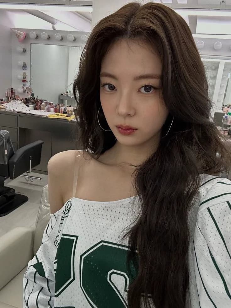 Choi Jisu thumbnail