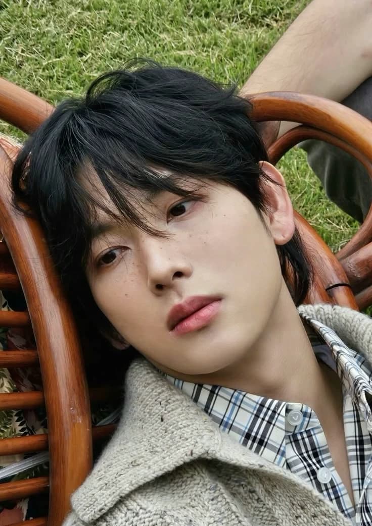 Yim siwan thumbnail