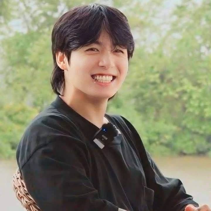 Jeon Jungkook thumbnail