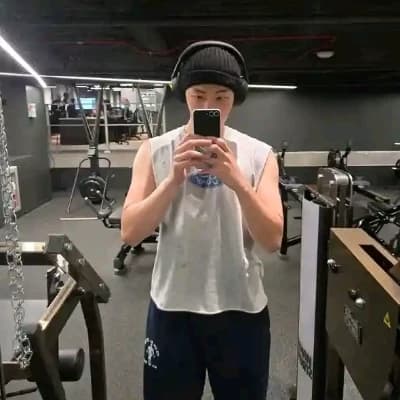 Kim Namjoon (RM) thumbnail