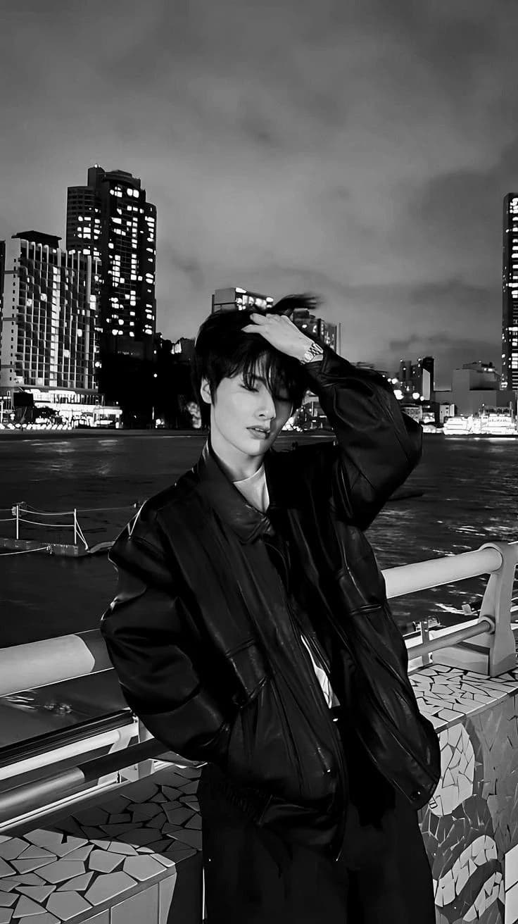 Jeongin thumbnail