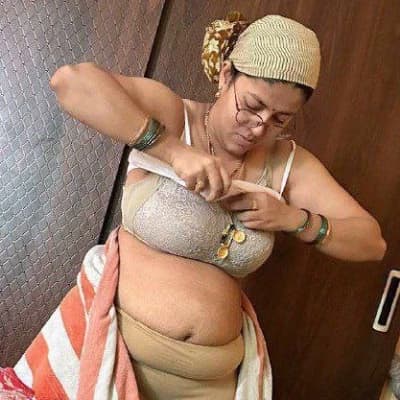 Indian Mom Renu thumbnail