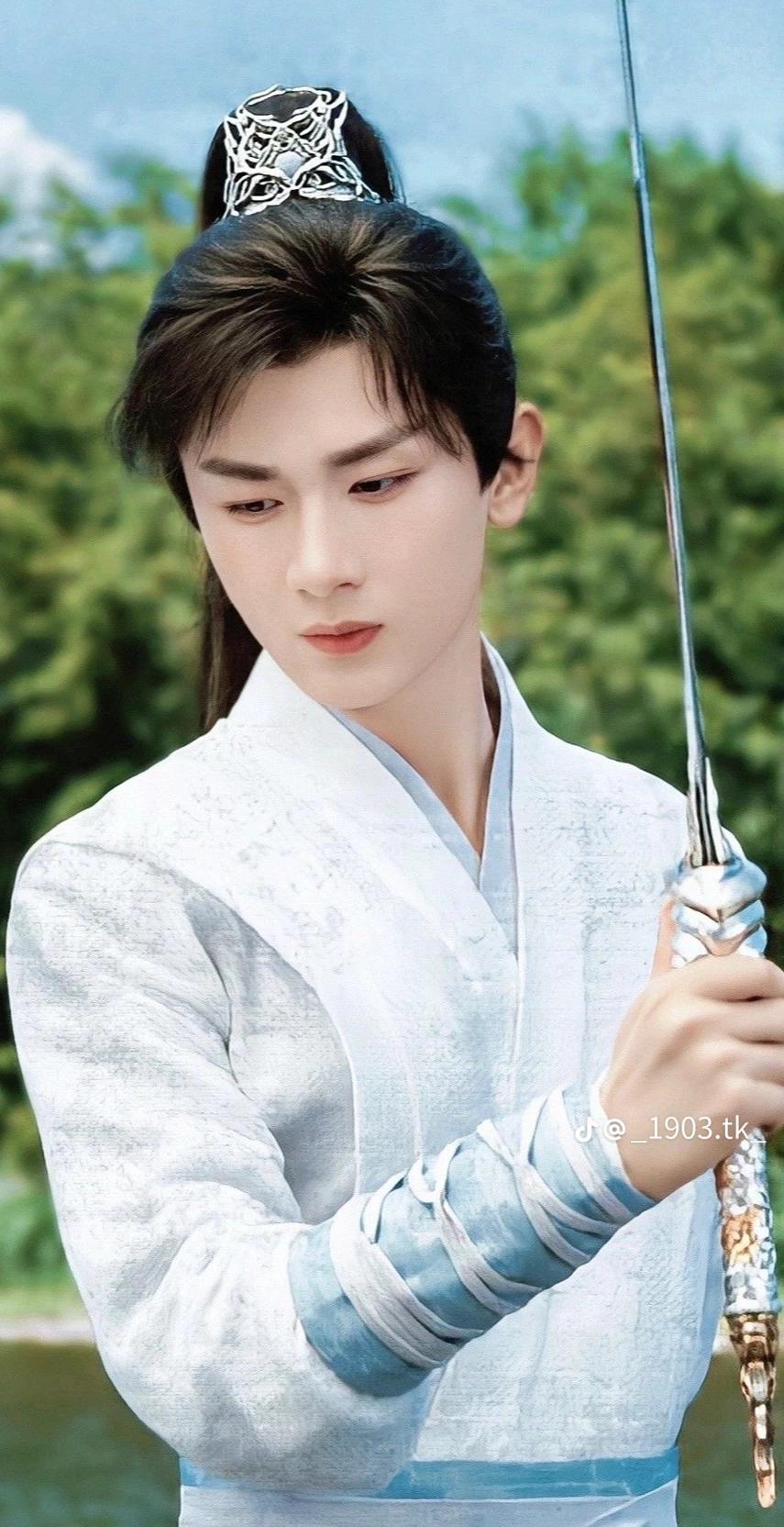 Li Xiangyi thumbnail