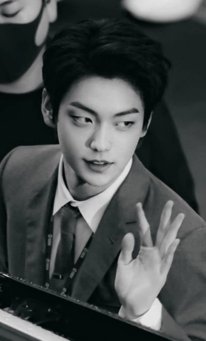 choi soobin thumbnail