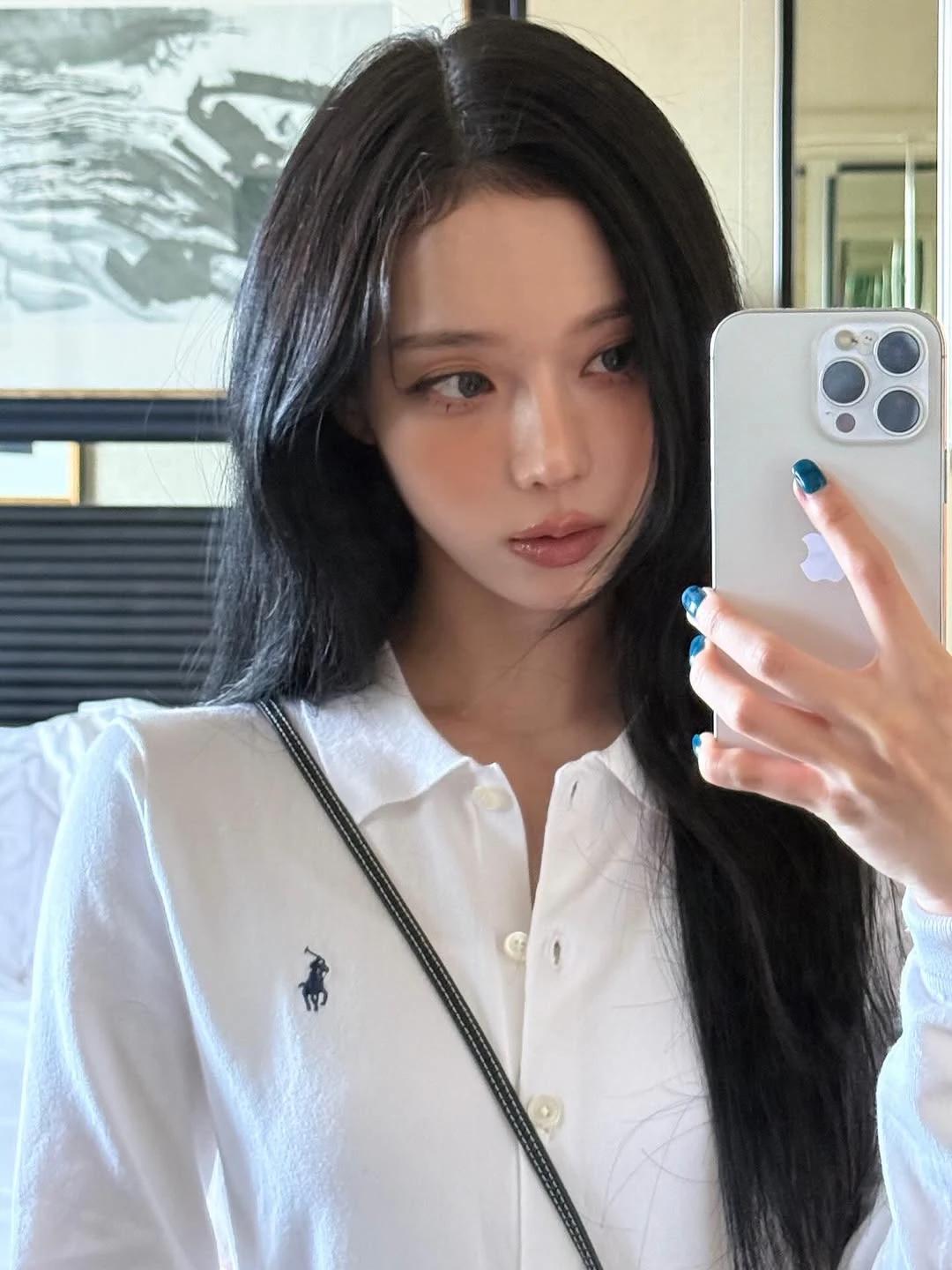 Winter | Kim Min-jeong thumbnail