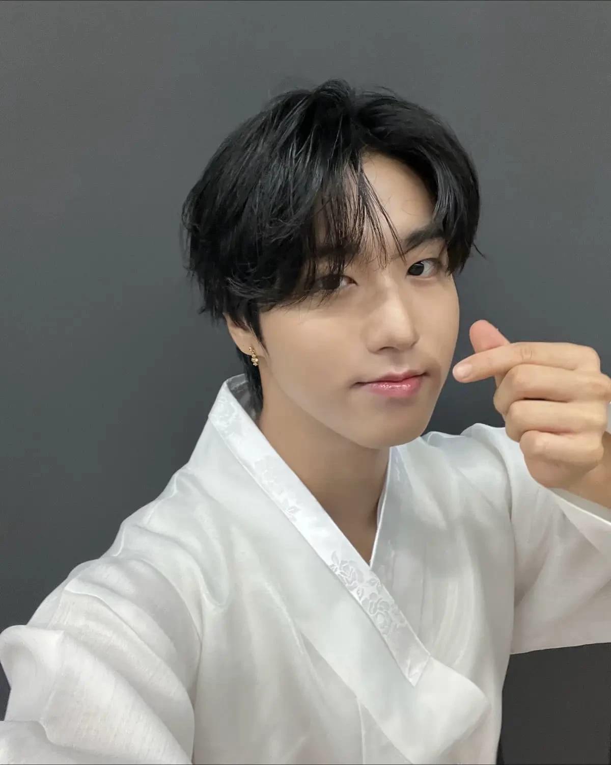 Han jisung thumbnail