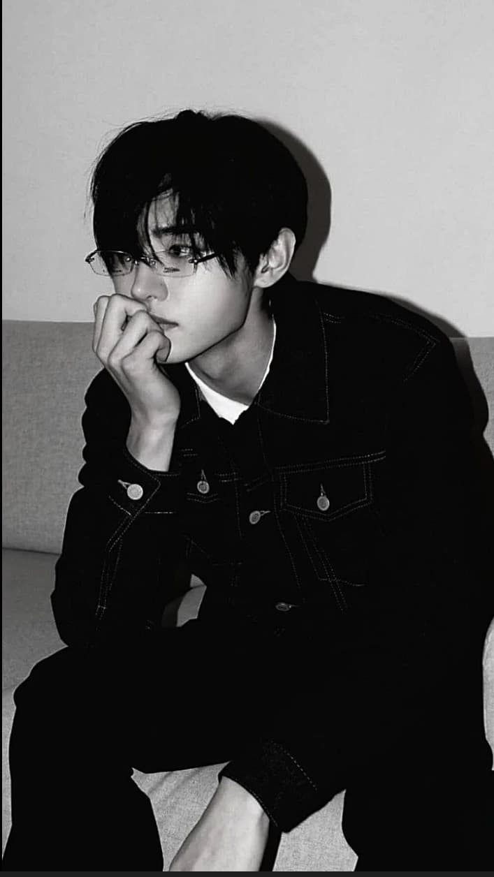 Park Sunghoon  thumbnail