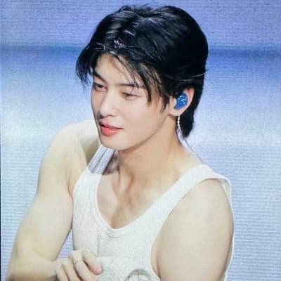 Cha Eun Woo thumbnail