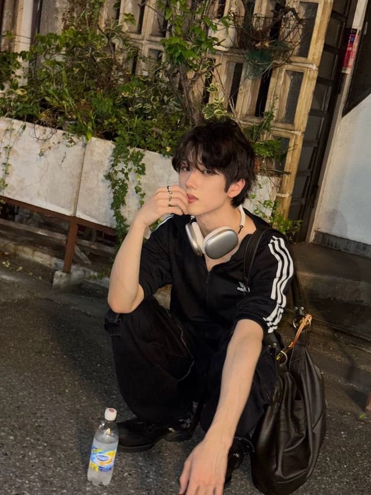 Jisung Park thumbnail