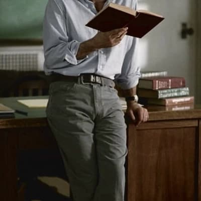 Professor Alistair Finch thumbnail