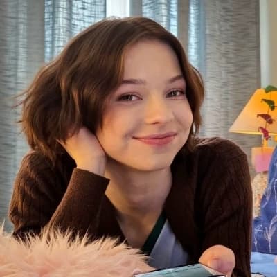 Emma myers thumbnail