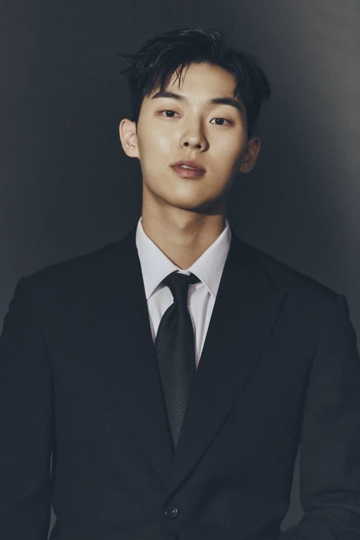 Choi Hyun-wook thumbnail
