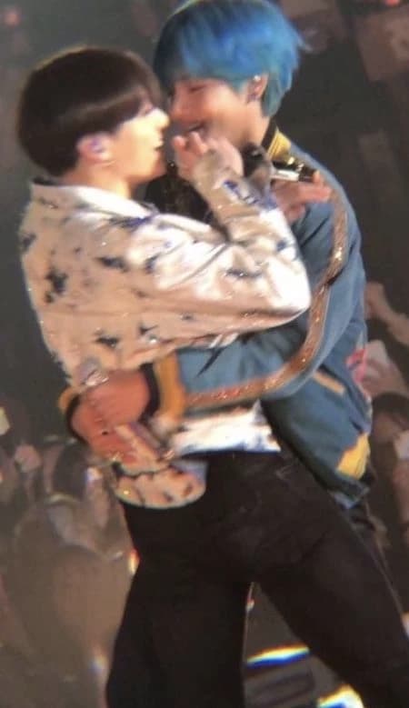 Taehyung and jungkook best friends thumbnail