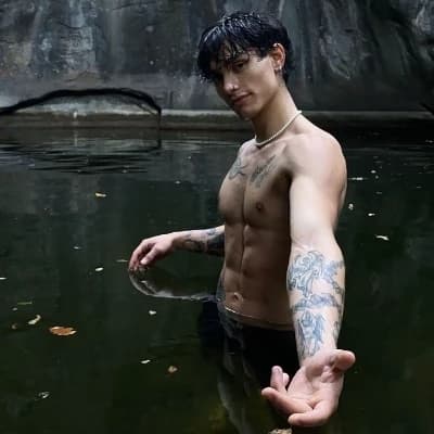 Matthew Manick thumbnail