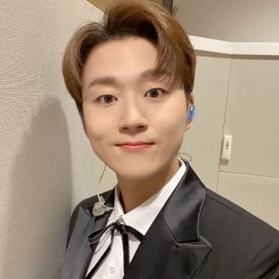 Cho Mingyu thumbnail