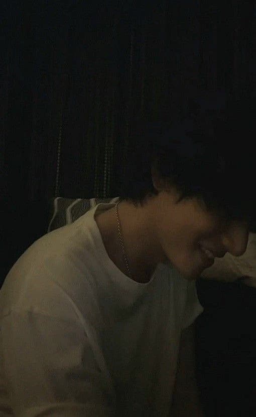 Kim Taehyung thumbnail