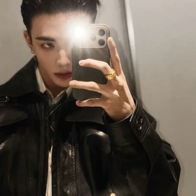 Hwang Hyunjin thumbnail