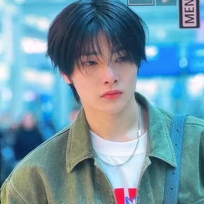 Jeongin thumbnail