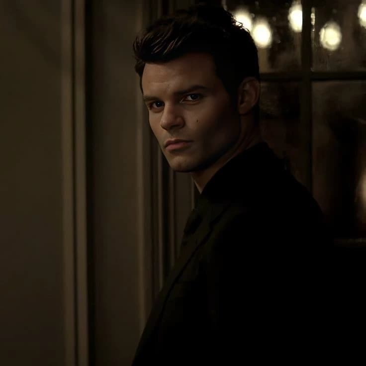 Elijah Mikaelson. thumbnail