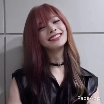Yang Jeongin - Gender Fluid thumbnail